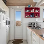 Cozy Beachfront Vakantiehuis *