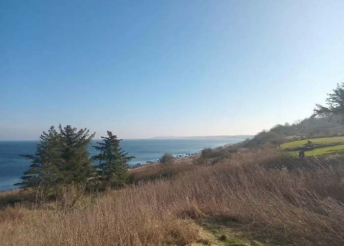 Semesterbostad Cozy Beachfront