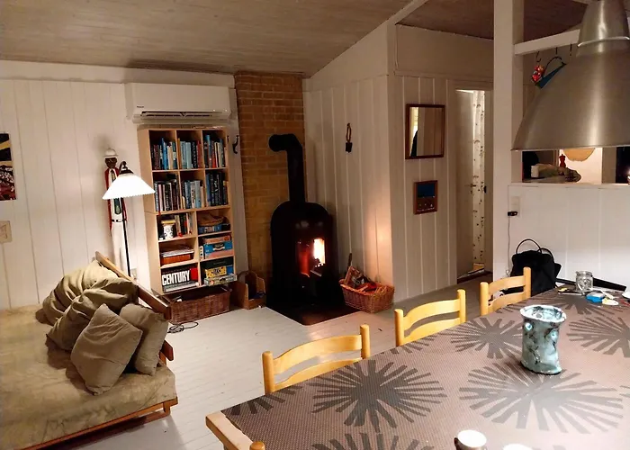 Cozy Beachfront Semesterbostad Nykøbing Sjælland